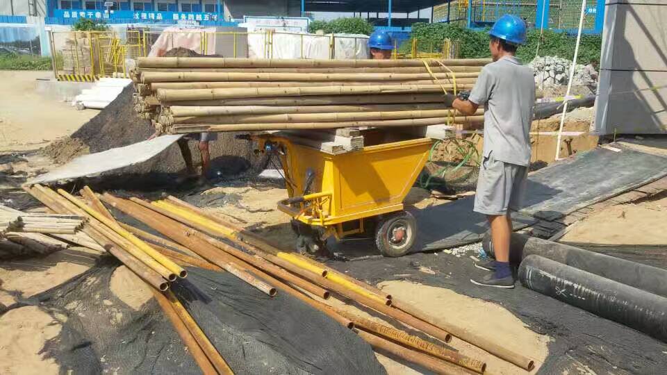 電動(dòng)灰斗車 工作現(xiàn)場